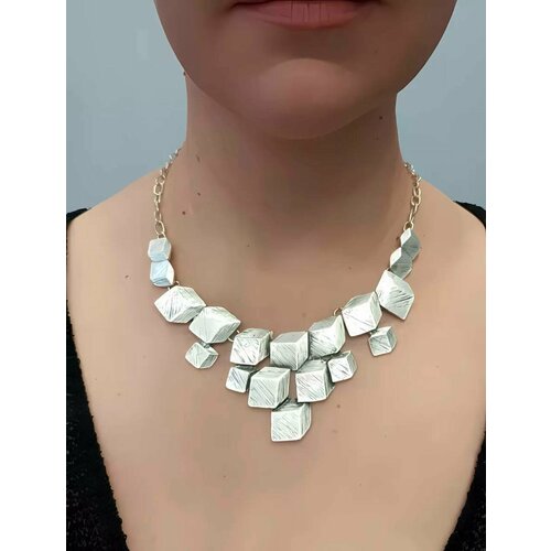Колье, длина 40 см, серый, серебряный