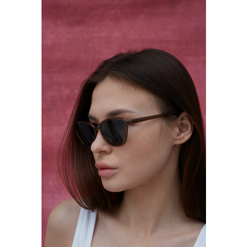 Солнцезащитные очки  имиджевые