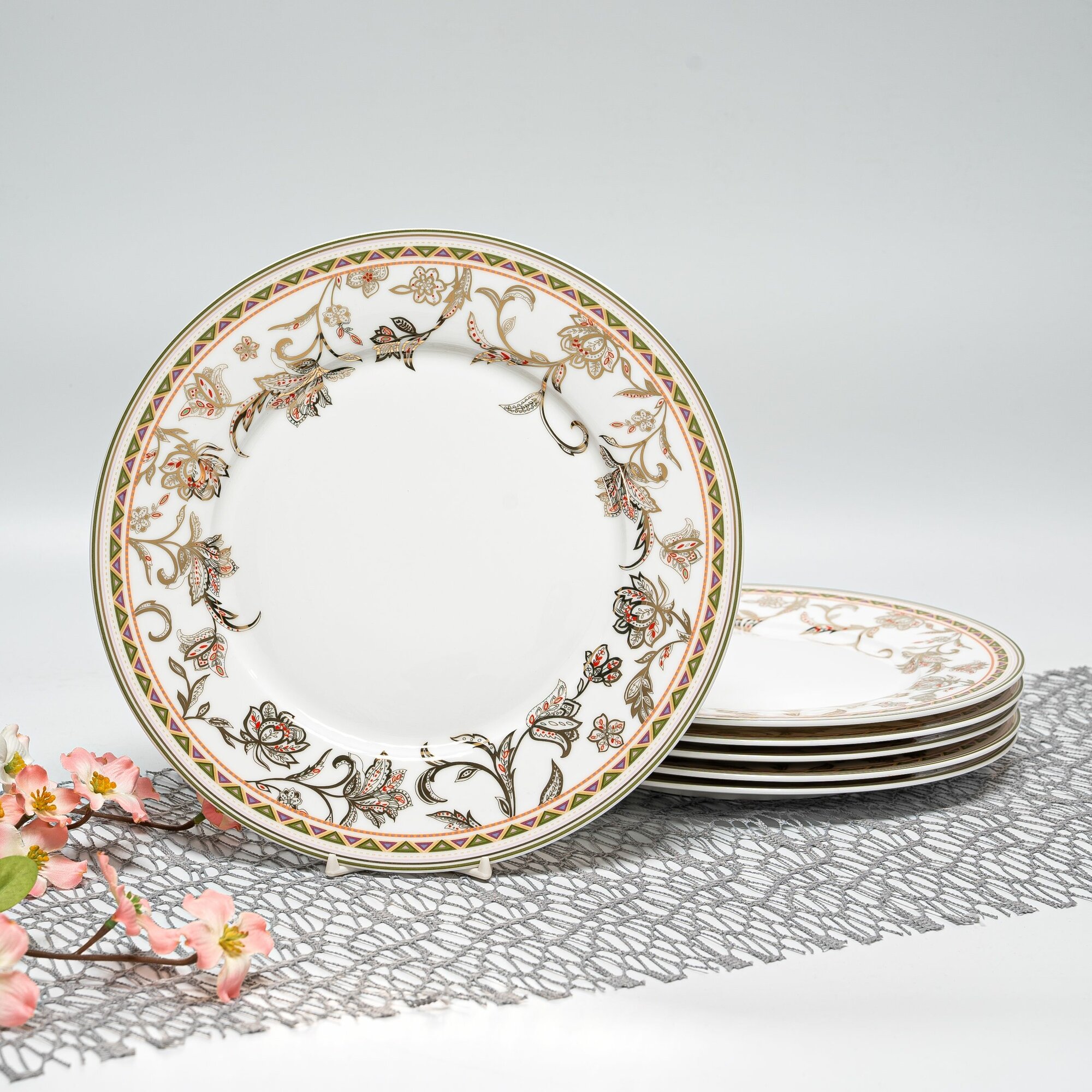Набор из 6 обеденных тарелок 27 см Золотой Цветок из костяного фарфора Lenardi набор посуды