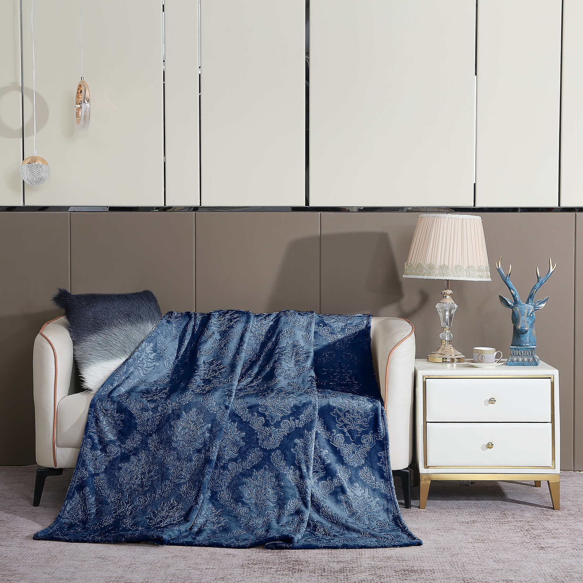 Плед двуспальный евро 200х220 синий, покрывало на кровать и диван Cleo Parma, пушистый с рисунком, велсофт