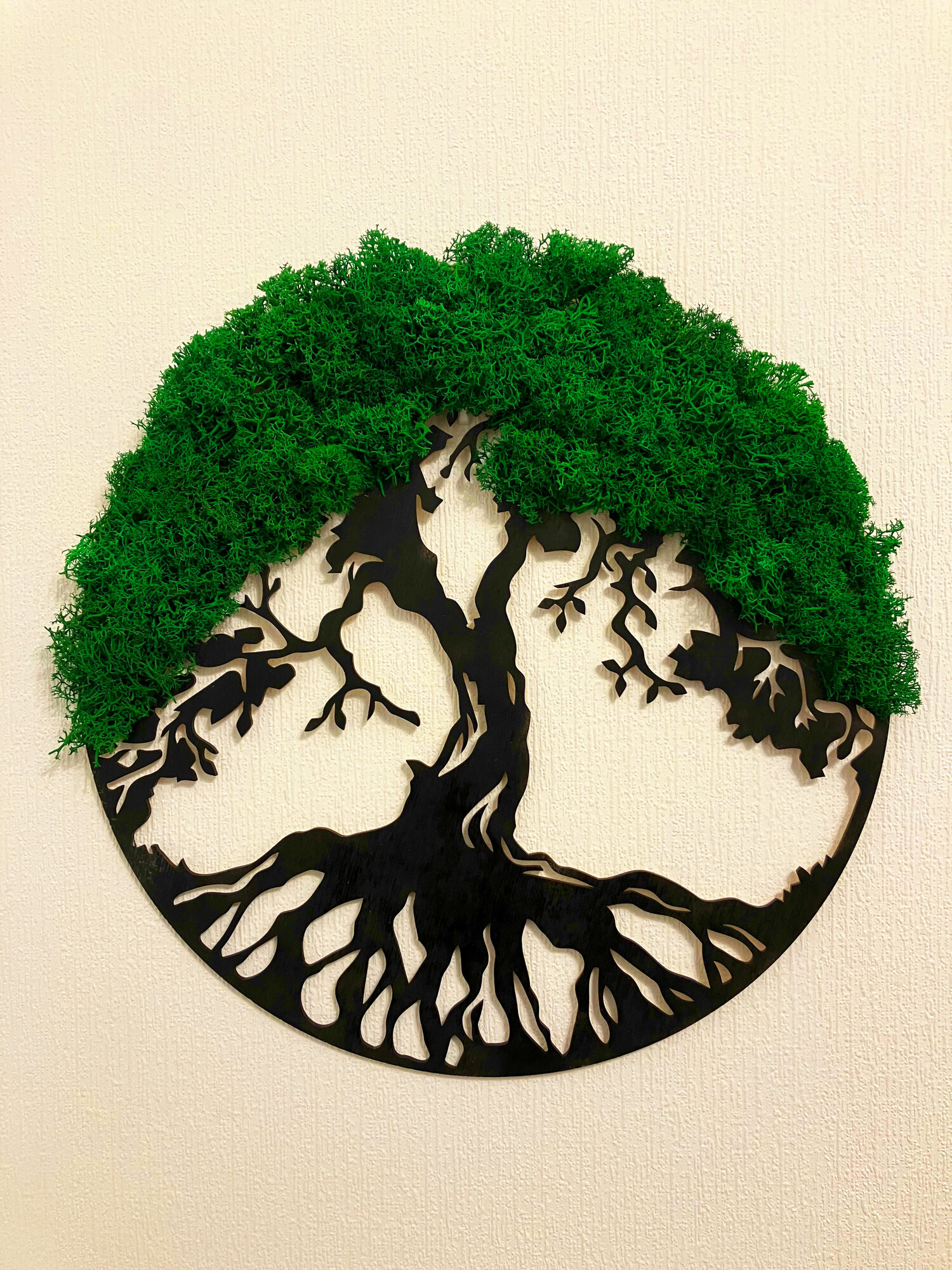 Панно-картина Дерево жизни 40 см в чёрном цвете, ручная работа, фитодизайн, стабилизированный мох ягель