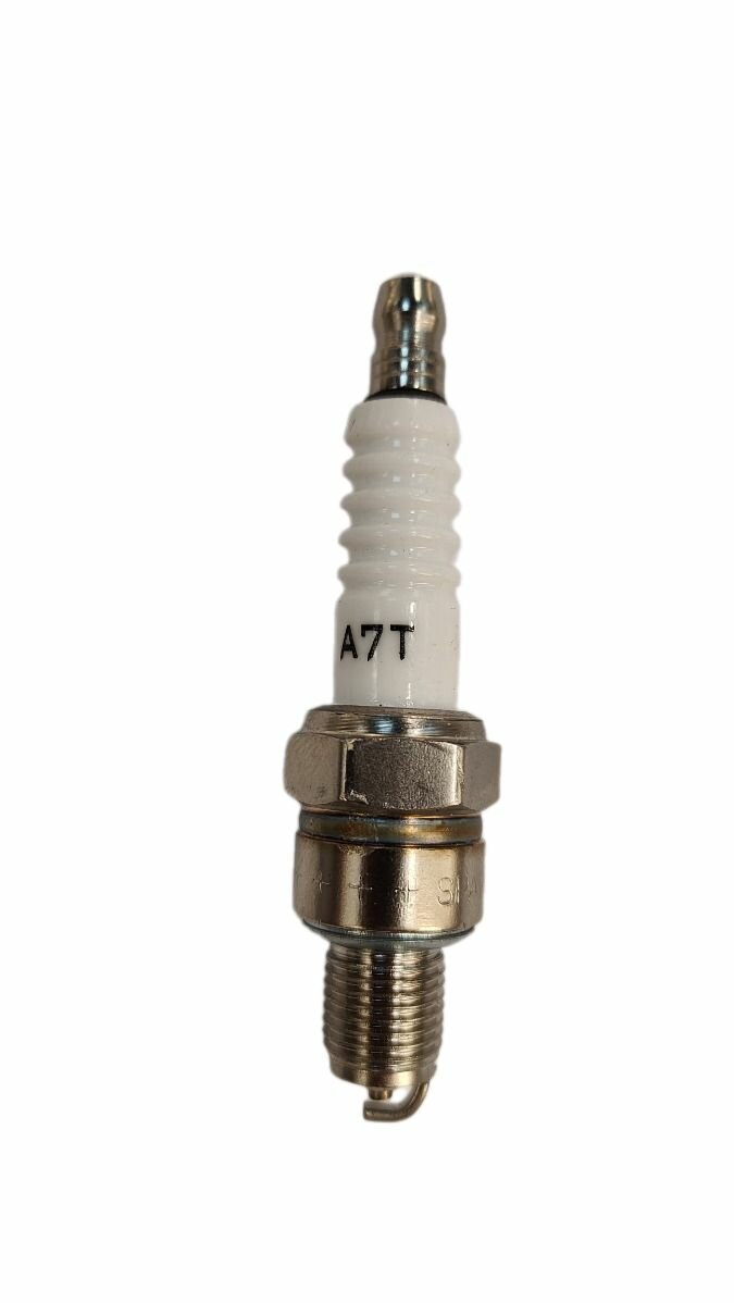 фото Свеча зажигания для генератора FUBAG TI 2000