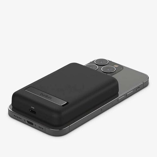 Внешний аккумулятор Belkin Magnetic Wireless Power Bank 5K Stand черный 598500₽