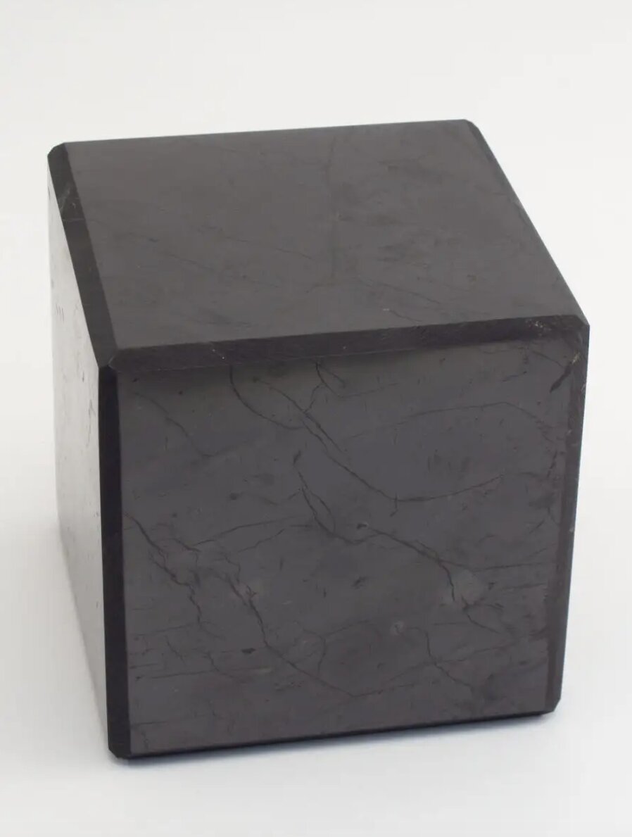 Куб из шунгита натурального камня 10 см