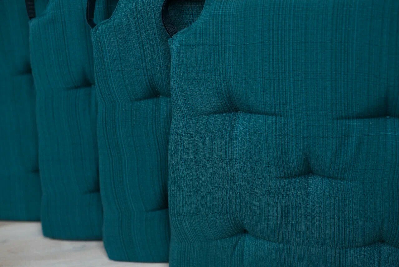 Комплект подушек для стульев Linen Way 41/35x40x4  изумрудная наполнитель пенополиуретан 4 шт