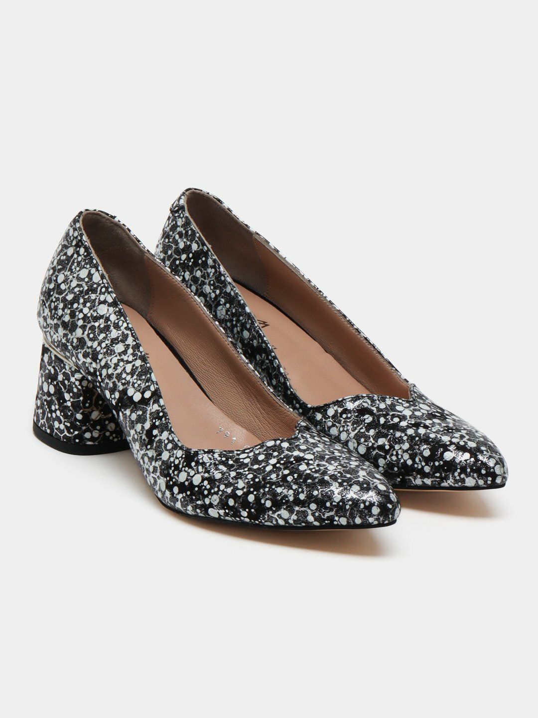 Туфли  Женские кожаные туфли — идеальны для офиса и каждый день