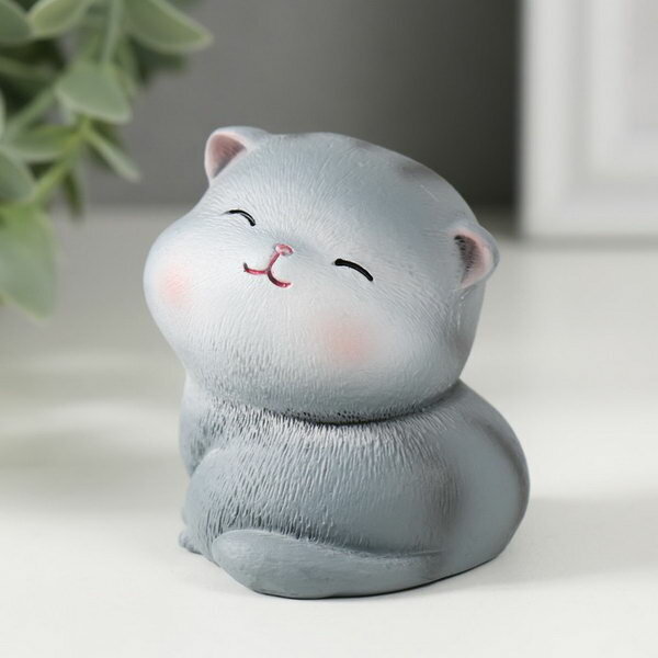 фото Сувенир полистоун "Довольный серый котик" 6х5.5х6.5 см
