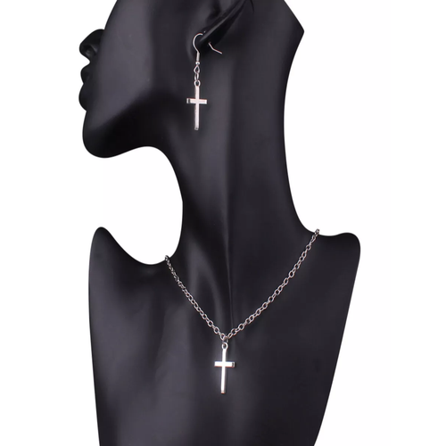 Комплект бижутерии колье серьги подвеска размер кольецепочки 50 см серебристый 276₽