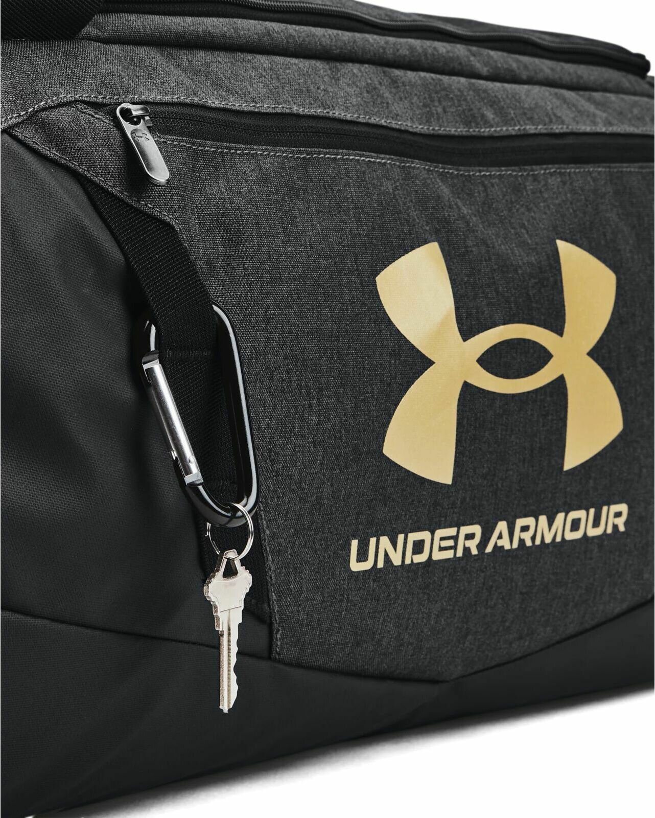 Сумка спортивная Under Armour Undeniable 5.0 Duffle MD черный-золото - фотография № 2