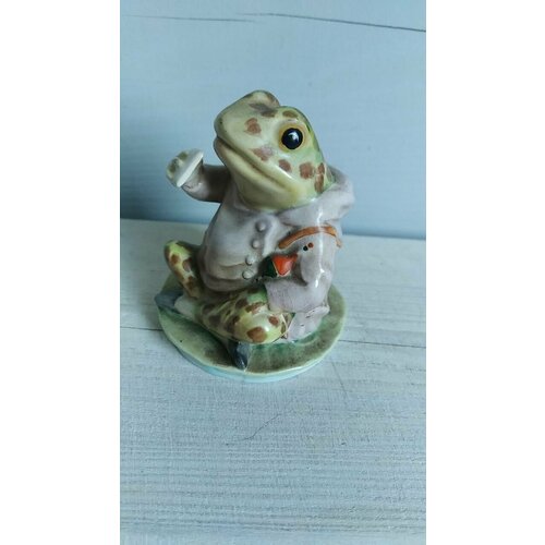 Фарфоровая статуэтка Beatrix Potter
