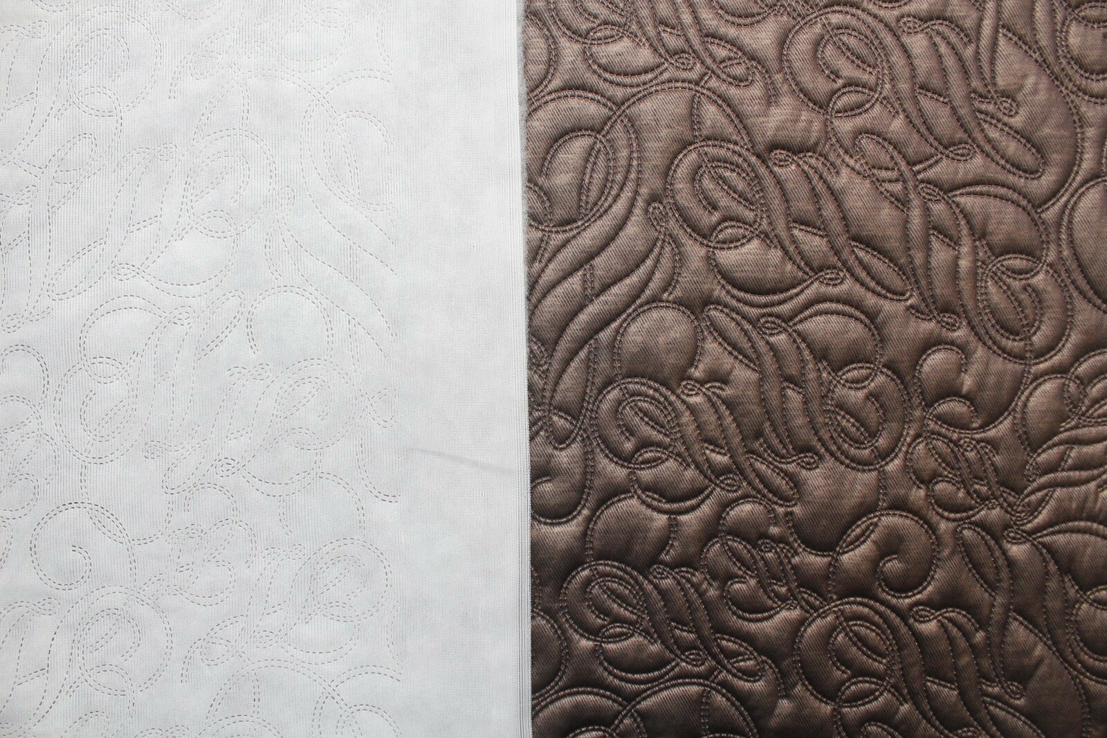 Ткань для верхней одежды с термопечатью бронзово -коричневые вензеля , 370 г/пм, ш140см, 0,5 м