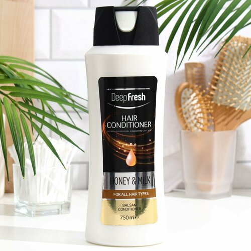Кондиционер для волос с экстрактом молока и мёда 750 мл 646₽