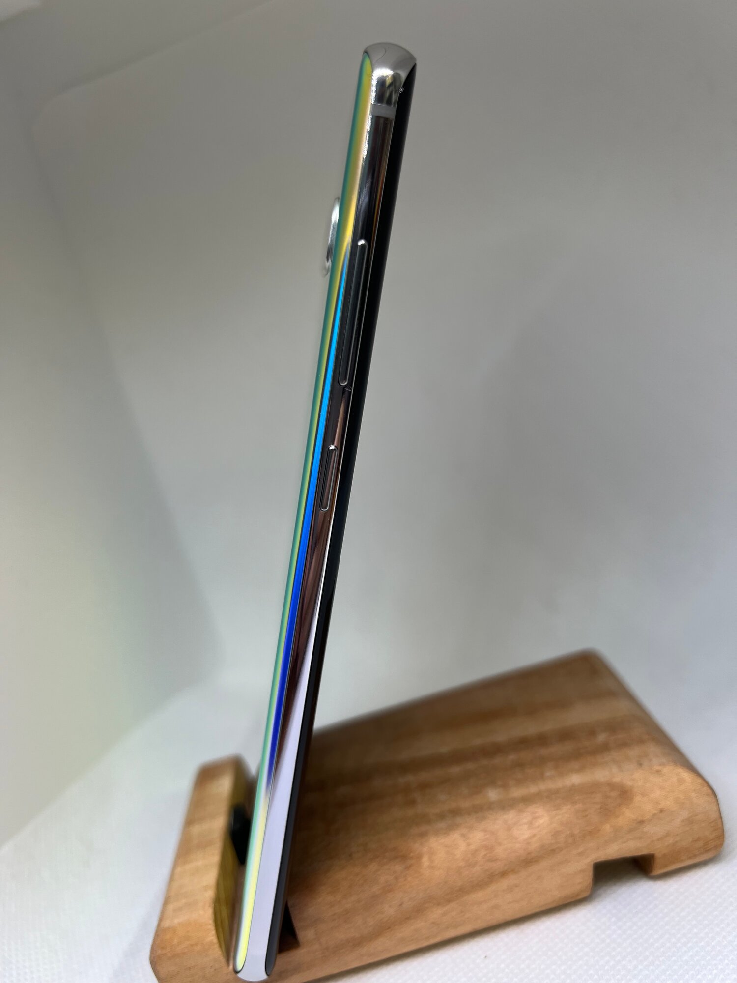 Смартфон Samsung Galaxy S10 Plus (SM-G975F/DS), 8/128 Gb, Silver — фото 1