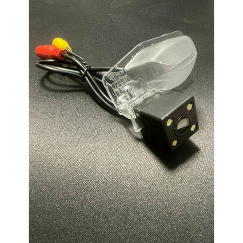 Камера заднего вида Honda CR-V III07-11 Jazz Fit 2009 120000₽