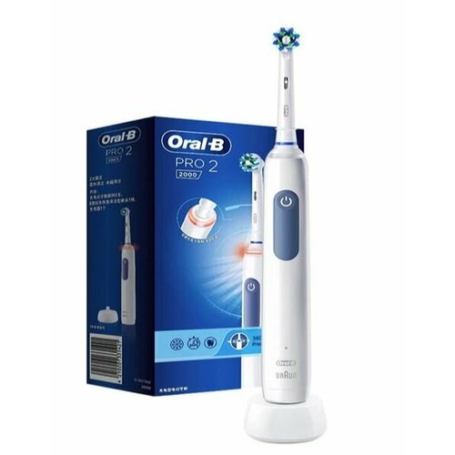 Электрическая зубная щетка Oral-B Pro2 синий 14915₽
