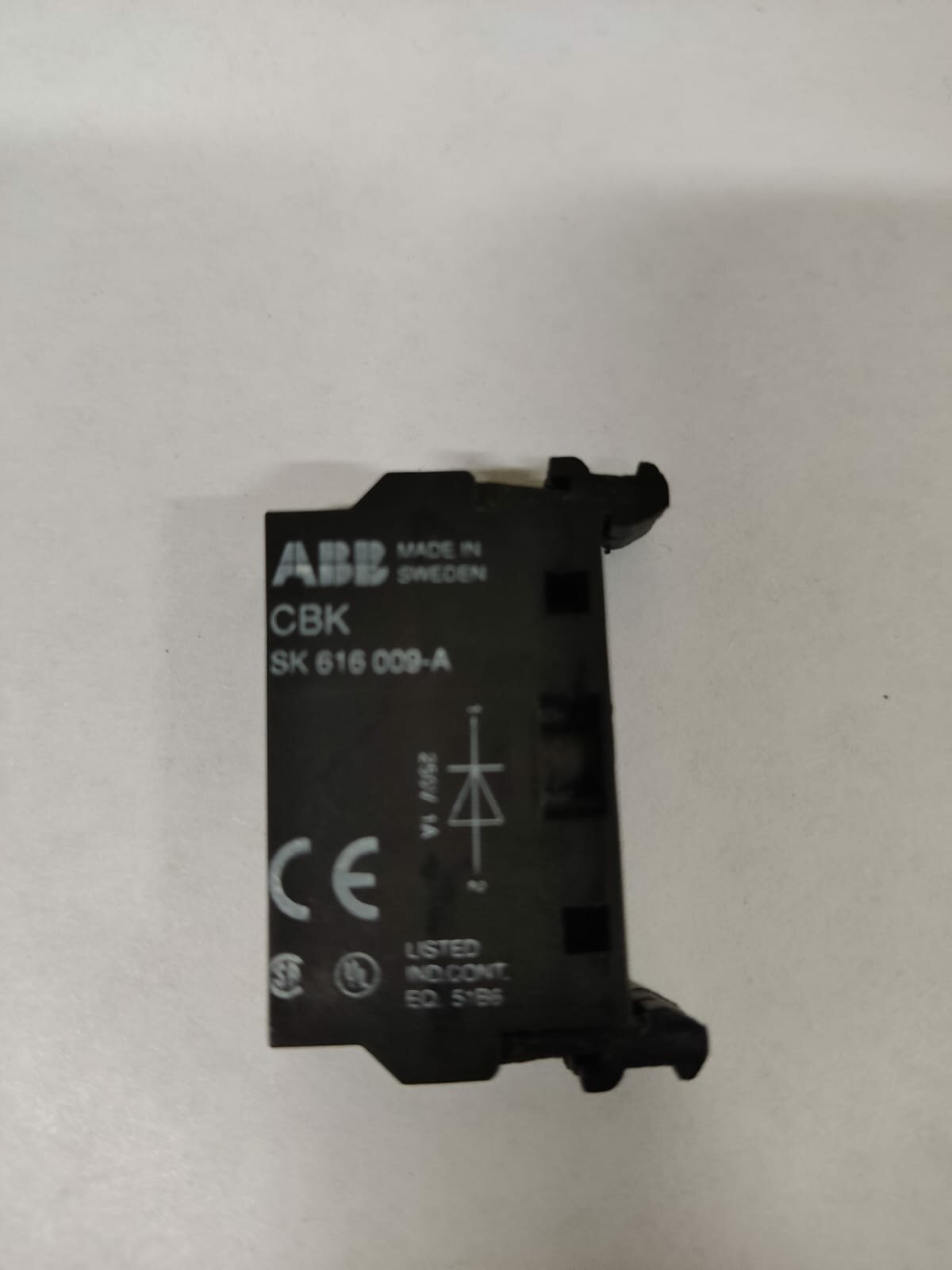 ABB Контактный блок CBK SK 616 009-A