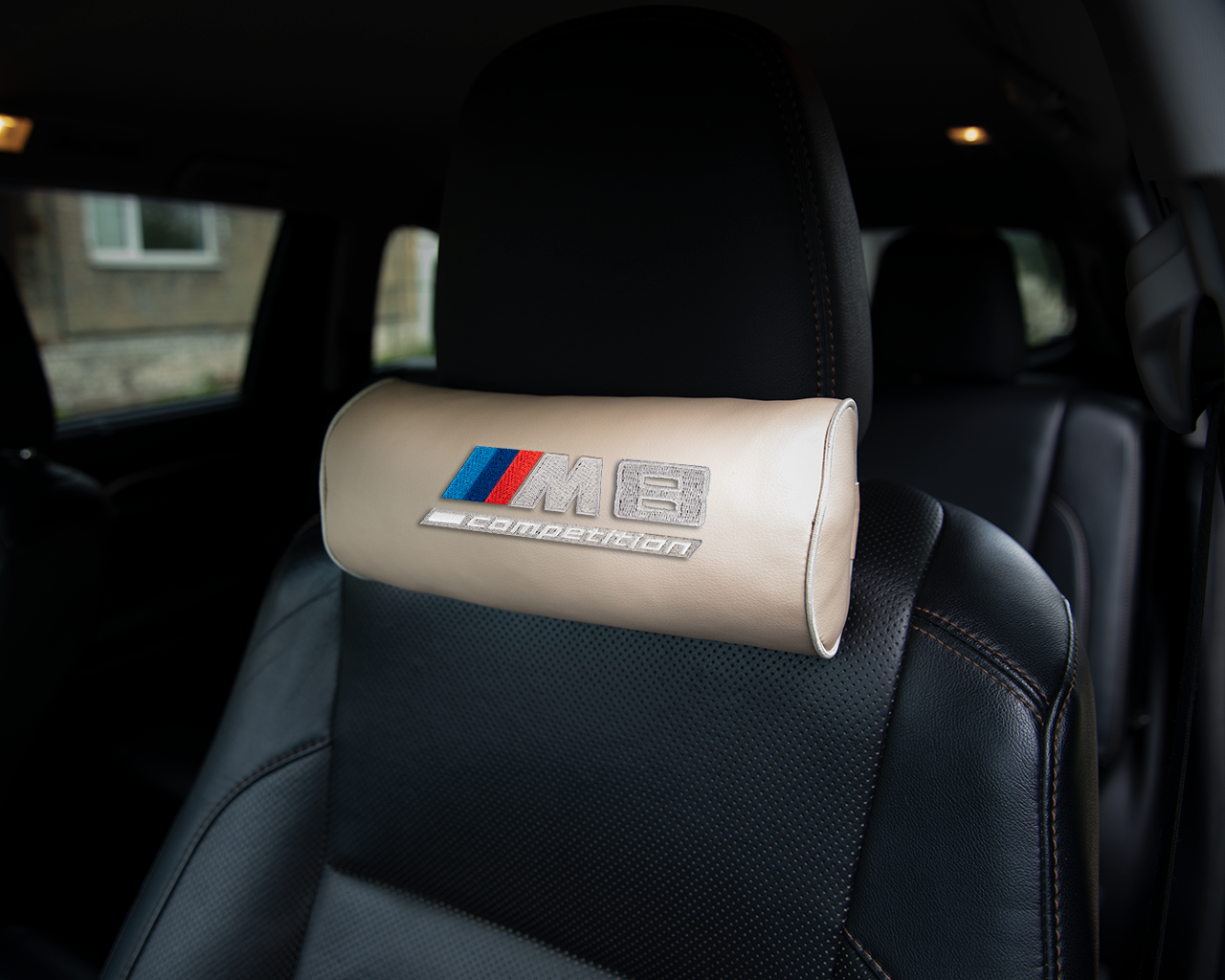 Автомобильная подушка-валик на подголовник экокожа Beige c вышивкой BMW M8 COMPETITION
