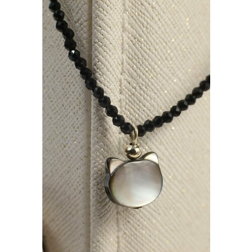 Колье, перламутр, шпинель, черный