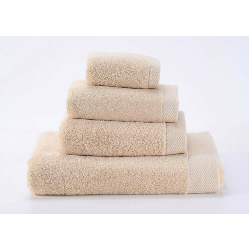 Пушистое банное полотенце из хлопка Seashells-5 бежевое 70x140 1884₽