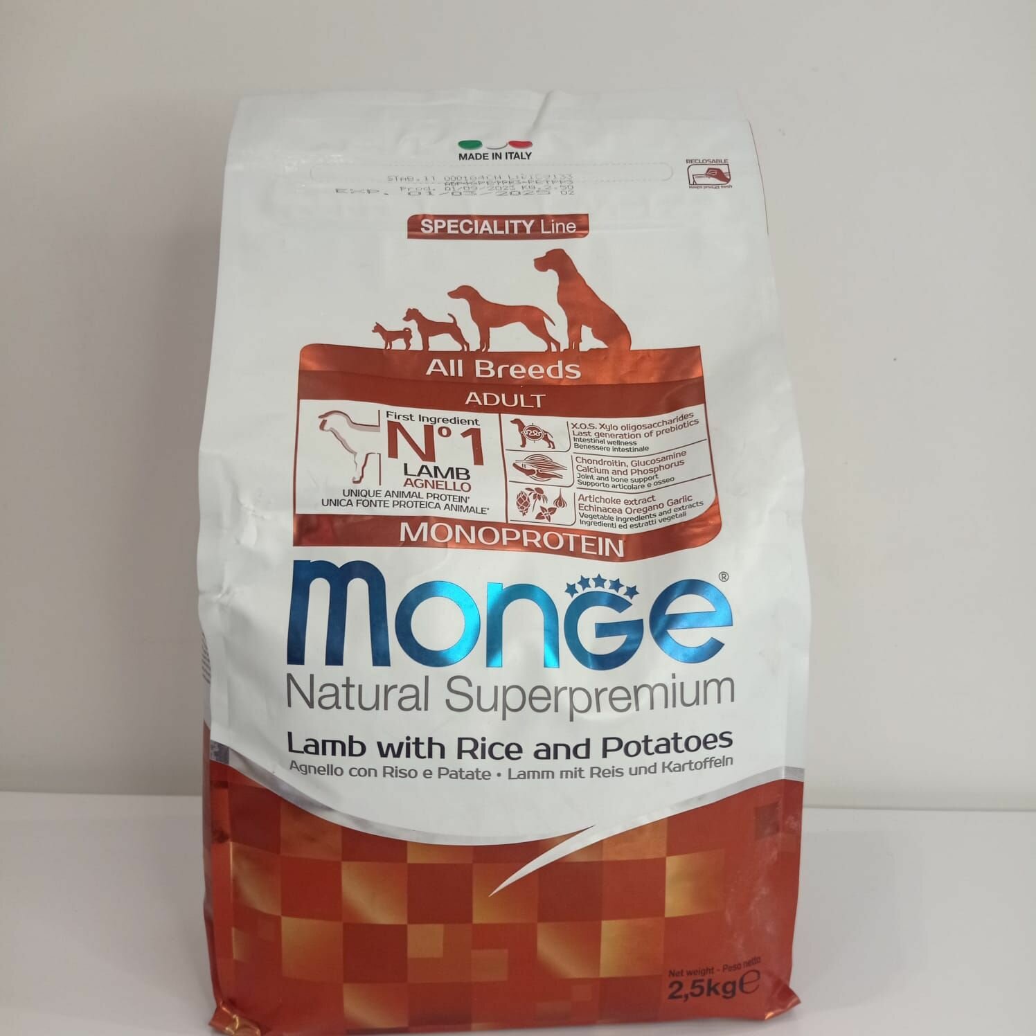 Сухой корм Monge Dog Speciality Line Monoprotein для взрослых собак всех пород, из ягненка с рисом и картофелем 2,5 кг