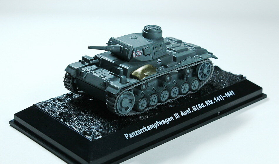Масштабная модель 1/72, танк Pz III 1941г.