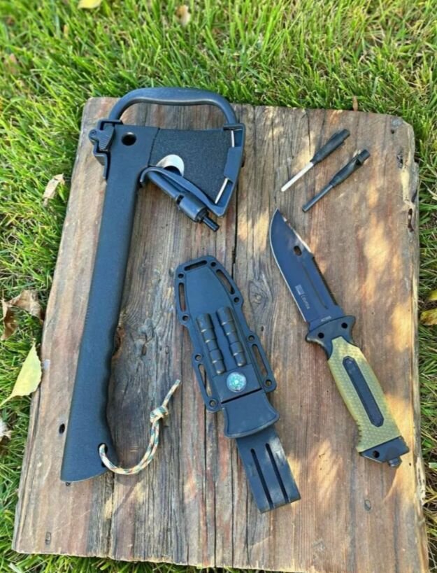 Топор и нож туристический в комплекте туристический походный