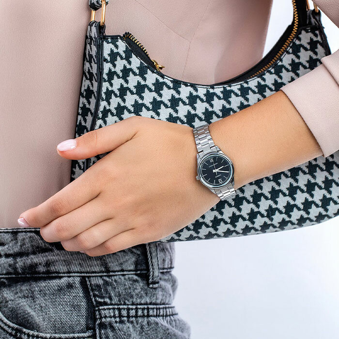 Наручные часы CASIO Standard, черный, серебряный — фото 1