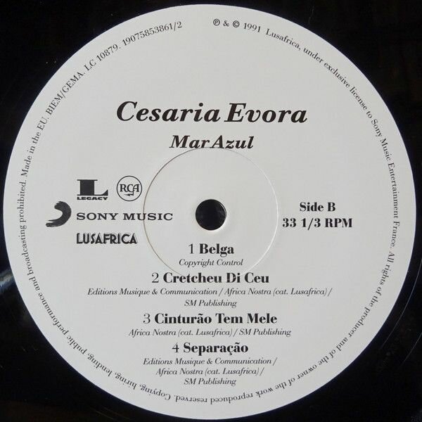 Виниловая пластинка Cesaria Evora, Mar Azul (0190758538617) Sony Music - фото №5