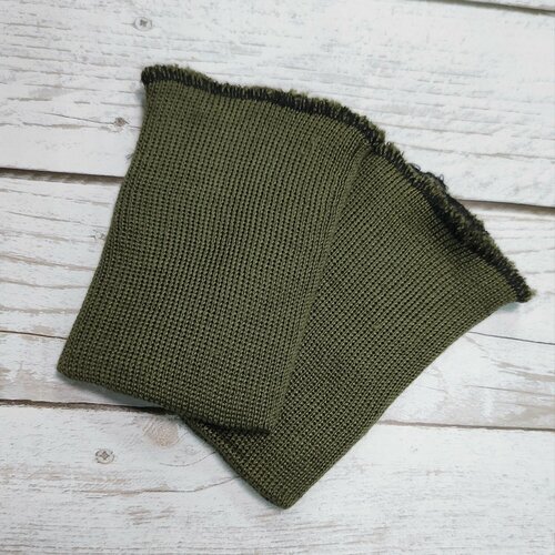 Трикотажная резинка манжет на рукава