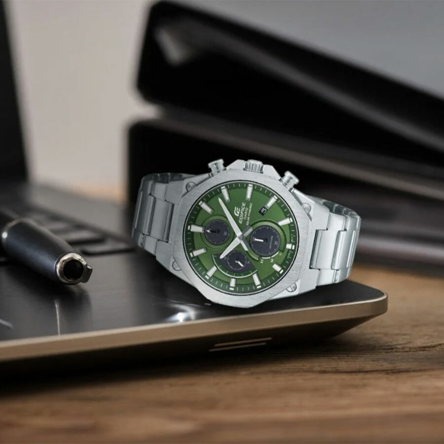 Наручные часы CASIO Edifice, серебряный, зеленый — фото 1