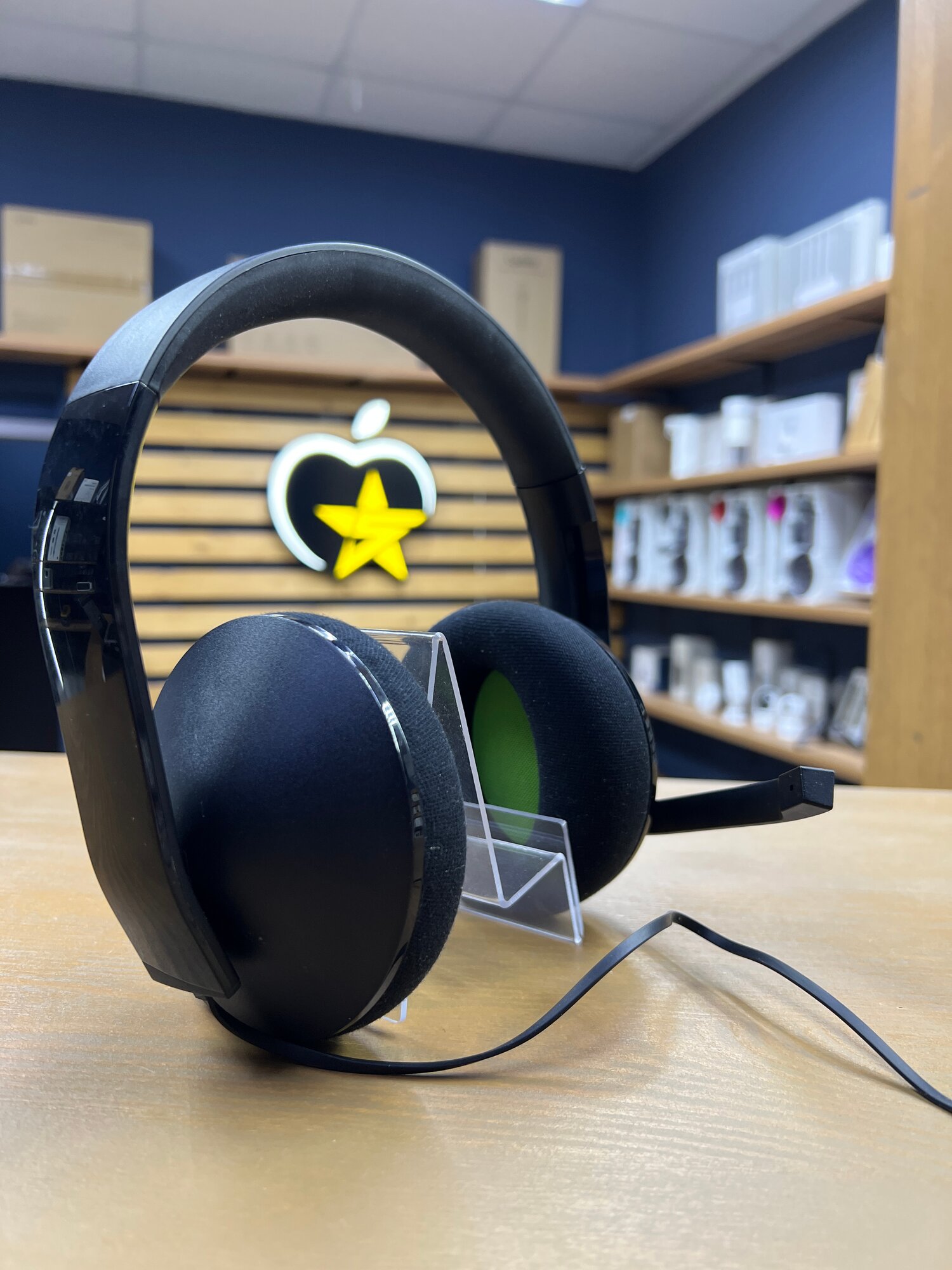 Игровая гарнитура Microsoft Xbox Stereo Headset S4V-00013, черные, для Xbox One, One S, One X