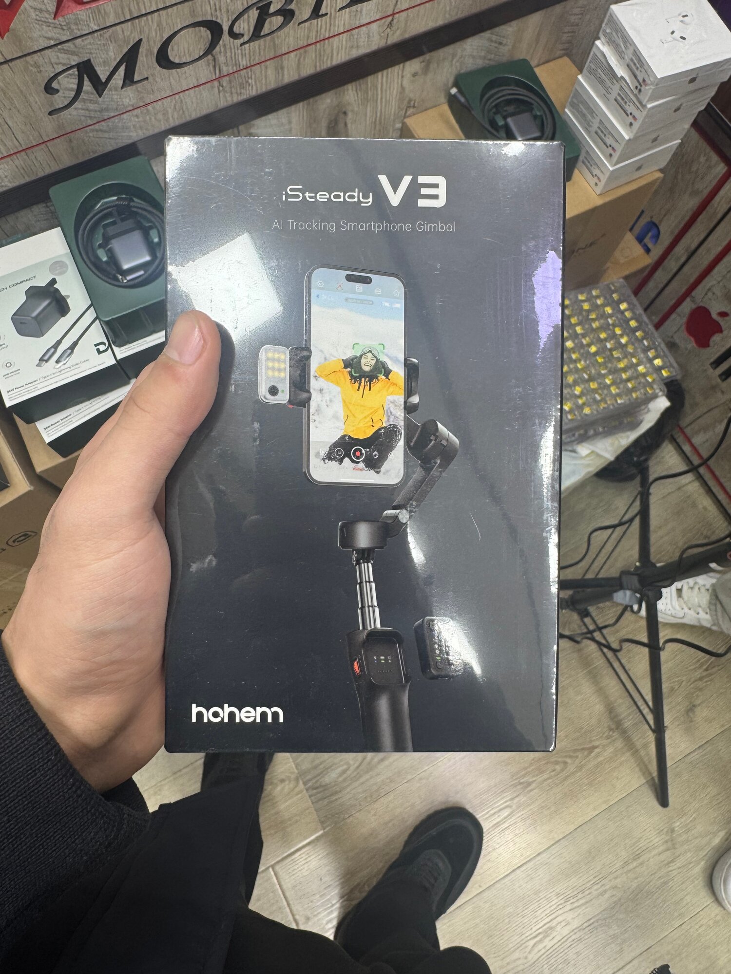 Hohem iSteady V3 — стаб для съёмки без оператора