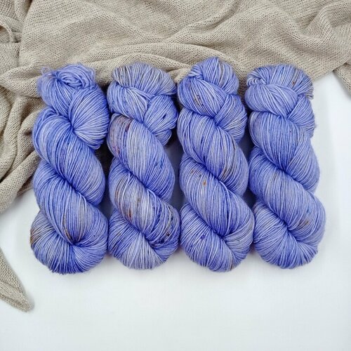 фото Пряжа ручного окрашивания wonder yarn "лаванда"