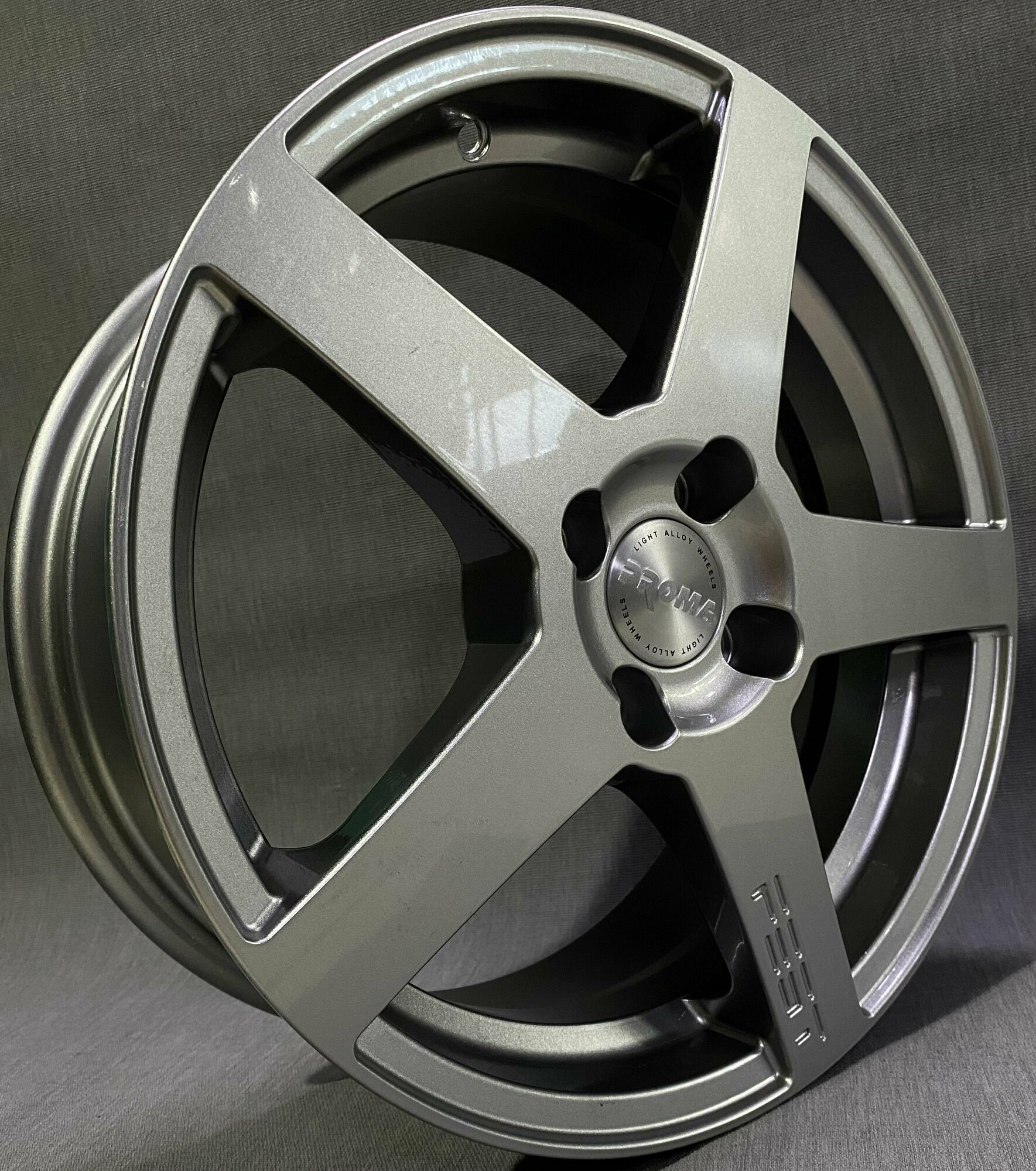 Колёсный диск Proma Fest 6,5x15 PCD 4x98 ET 35 D 58,6 серебристый