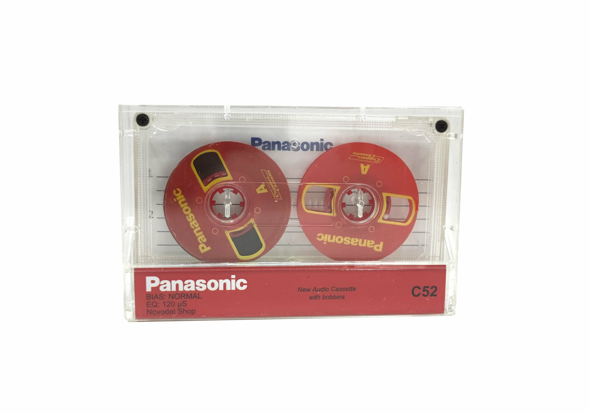 Аудиокассета "PANASONIC" с красными боббинками