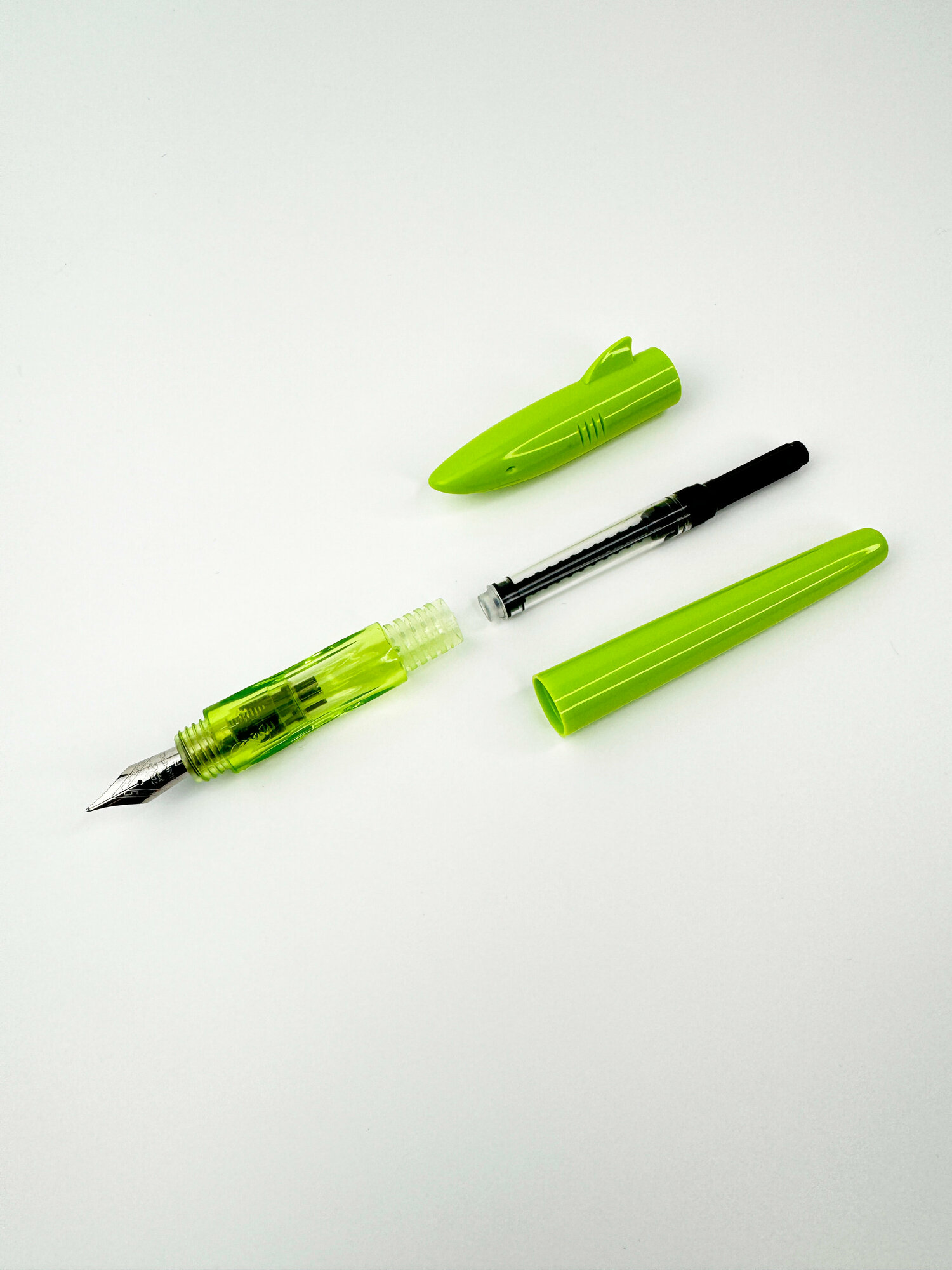 Перьевая ручка Jinhao Shark, зеленый, F — фото 1