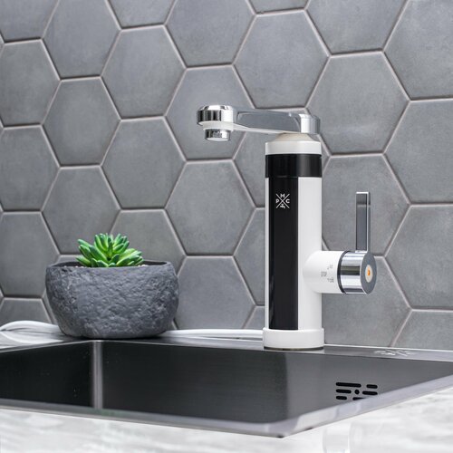 Водонагревающий смеситель для кухни РМС-ЭЛ06 с дисплеем водонагреватель проточного типа гарантия 399000₽