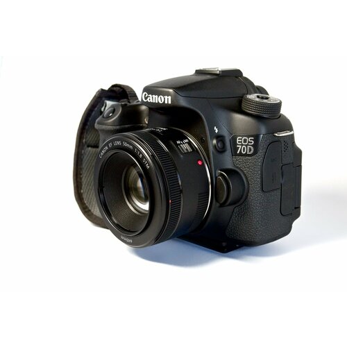 Фотоаппарат Canon 70D kit 50mm STM 7599900₽