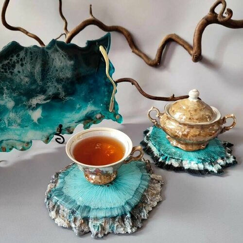 Комплект подстаканников Эльза из эпоксидной смолы 2988₽