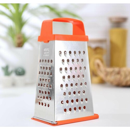 Тёрка 4 грани с крышкой-дозатором и ручкой 11x85x22 см 429₽