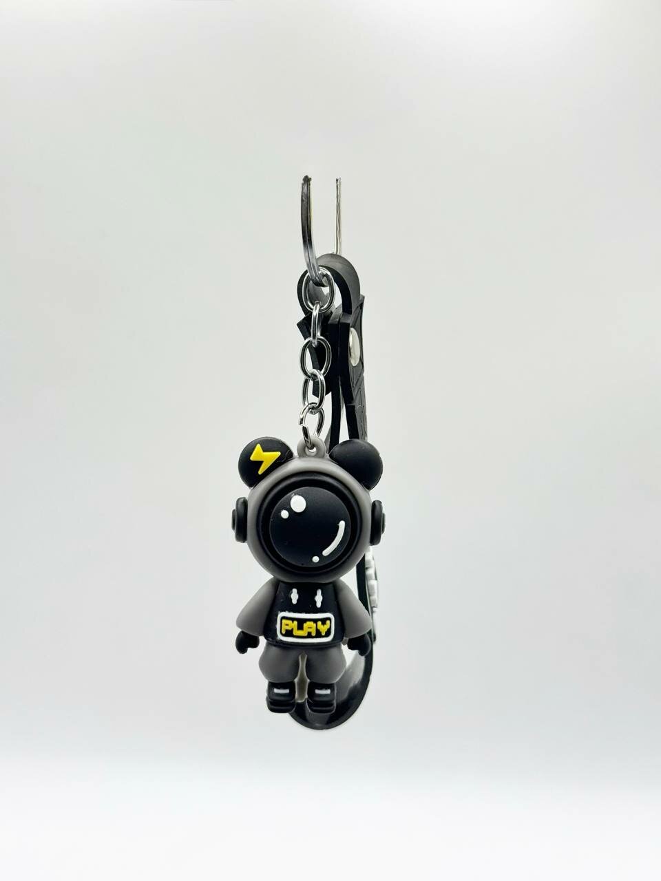 Брелок, чёрный — фото 1