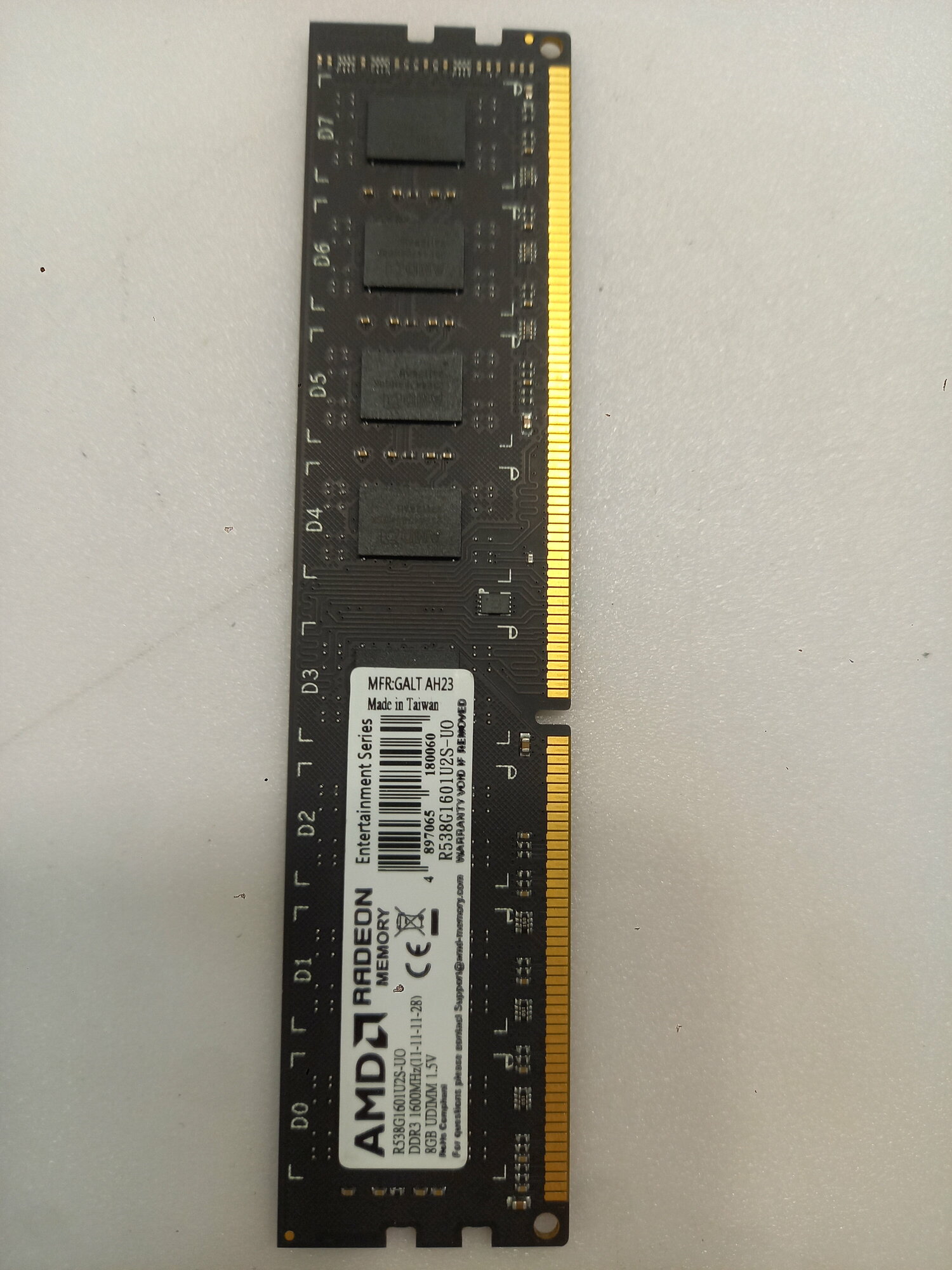 Модуль памяти DDR-III DIMM 8Gb < PC3-12800 > AMD Radeon