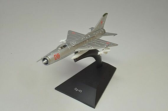 Масштабная модель 1/139, самолет СУ-11