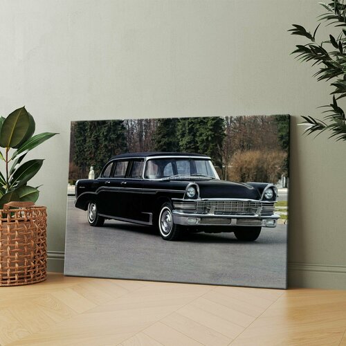 Картина на холсте (Черно-белая машина, припаркованная на стоянке) 30x40 см. Интерьерная, на стену.