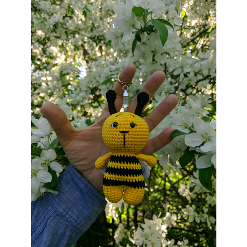 Брелок, черный, желтый