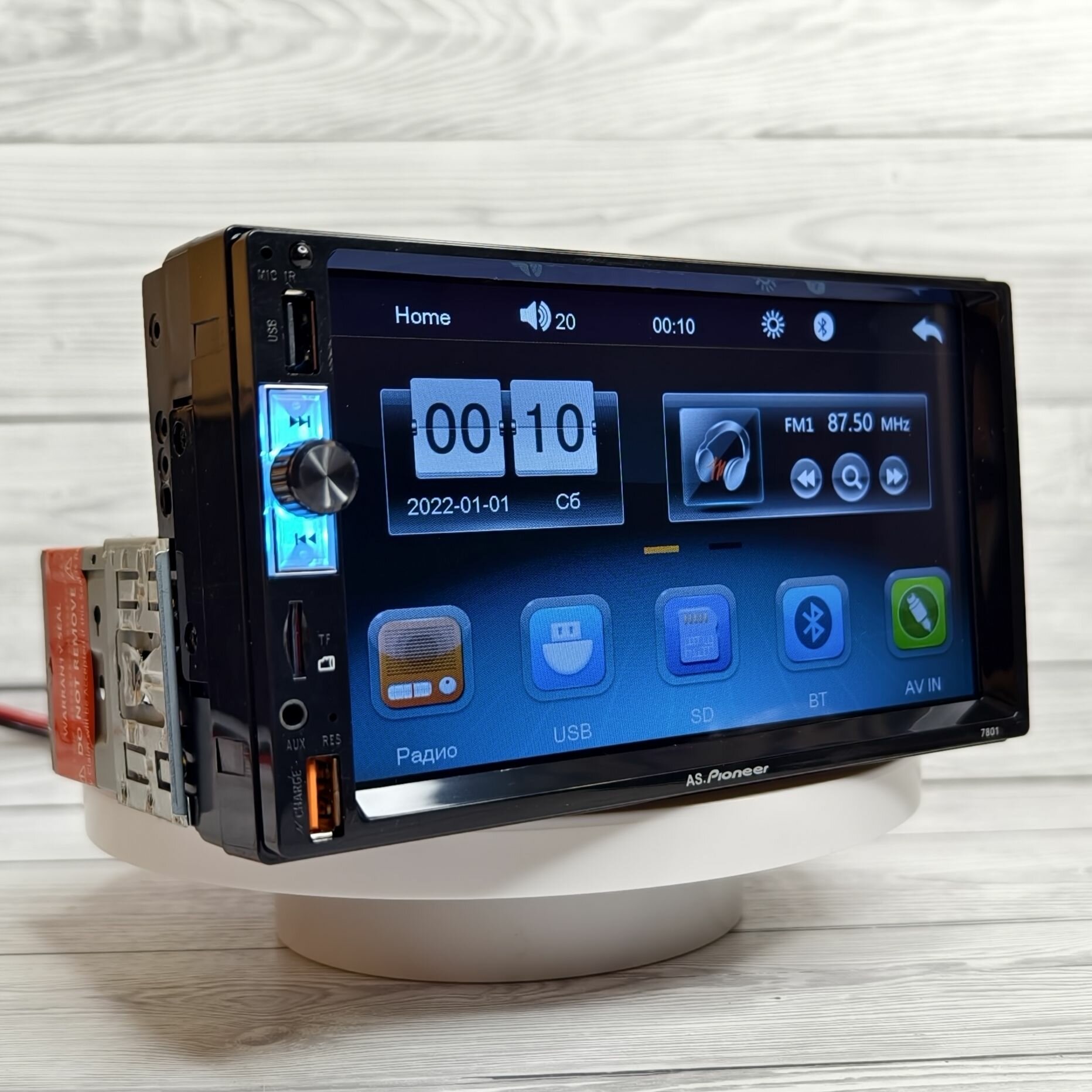 фото Магнитола 1DIN 7 дюймов 65W с сенсорным дисплеем, Bluetooth, AUX, USB, SD, громкая связь