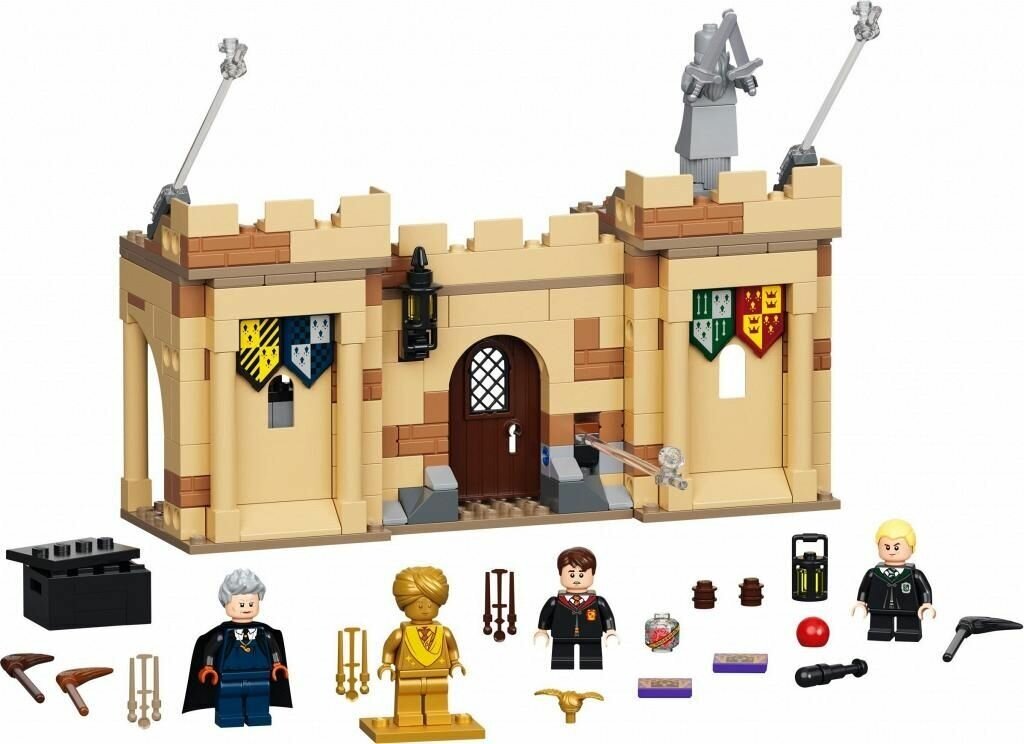 Конструктор LEGO Harry Potter "Хогвартс: Первый урок полетов", 76395, 4 минифигурки