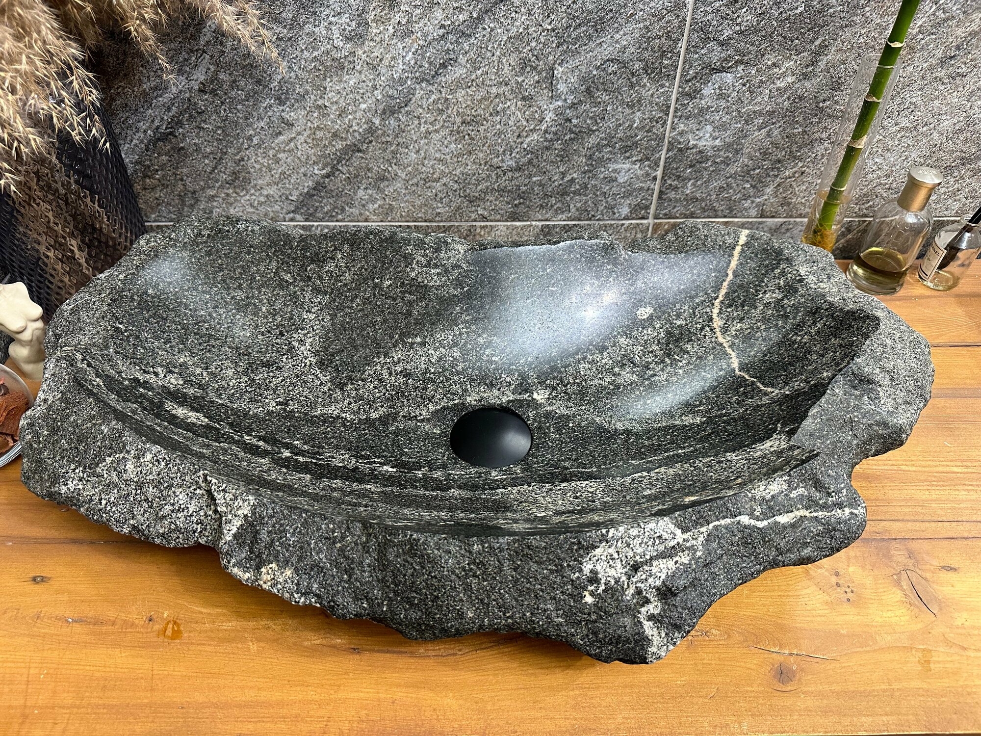 Раковина из натурального камня, Taurus Grey (70x40) - фотография № 7