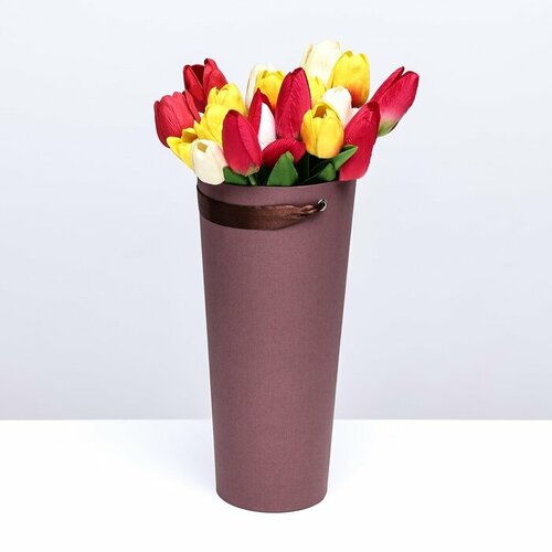Переноска конус под цветы, шоколад 10 х 14 х 30 см букет оазис
