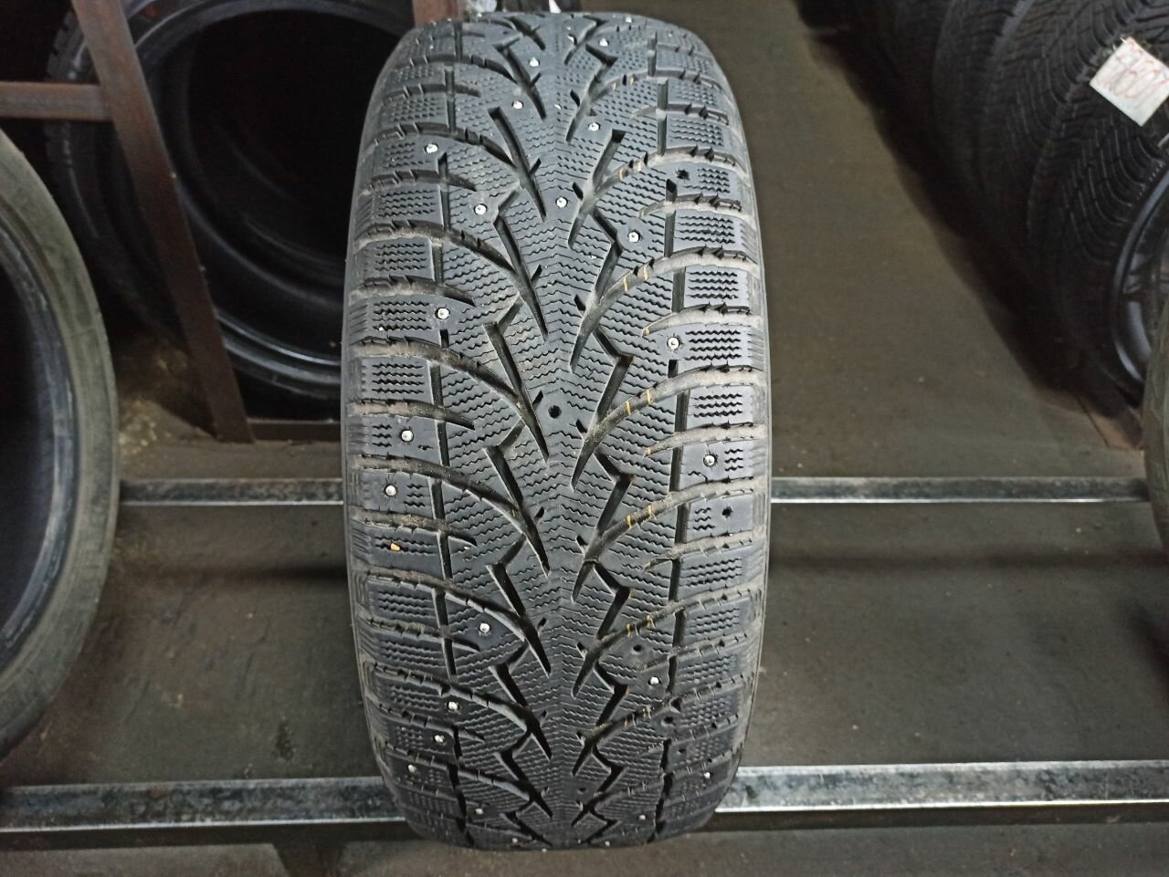 Toyo Observe G3-Ice 215/55 R16 БУ Шины Зимние